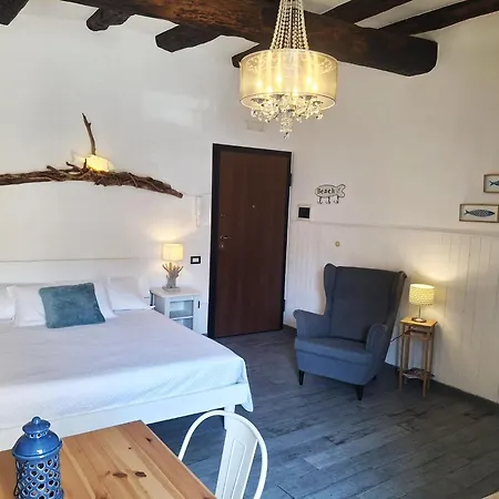 Alta Marea Nocleg ze śniadaniem Salerno